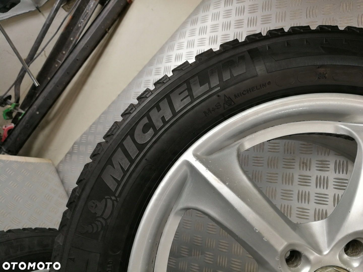 225/55R17 koła felgi aluminiowe ZITO 17X7,5 5X120 17" ET45 VW T5 LIFT T6 - 9