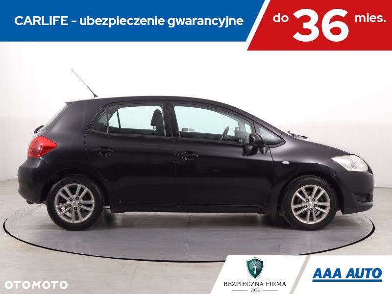 Toyota Auris - 8