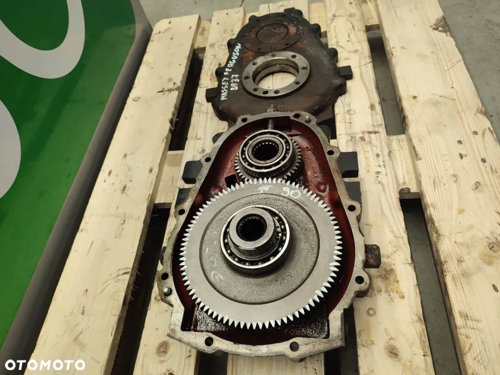 Przekładnia Reduktor Massey Ferguson 8937 (7LS26) - 2