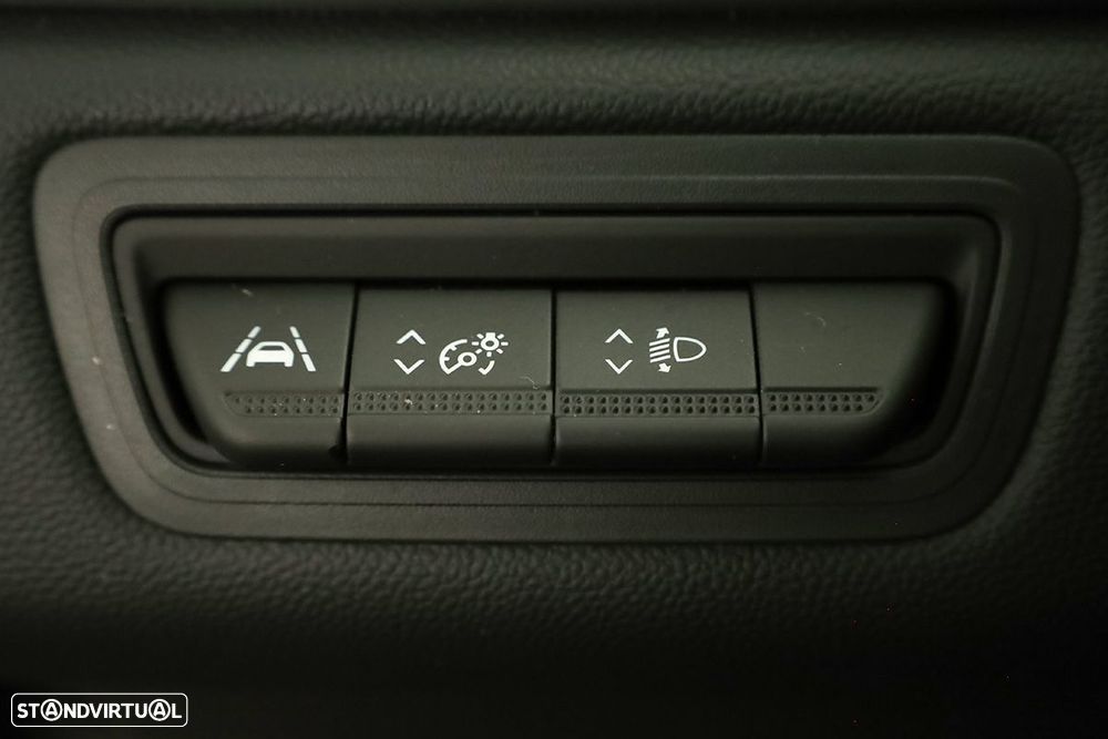 Renault Captur 1.0 TCe Techno Bi-Fuel - 19