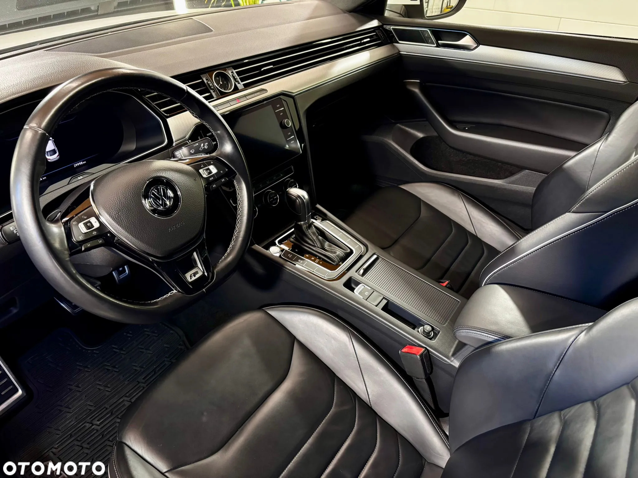 Volkswagen Arteon 2.0 TSI 4Motion R-Line Edition DSG - 18