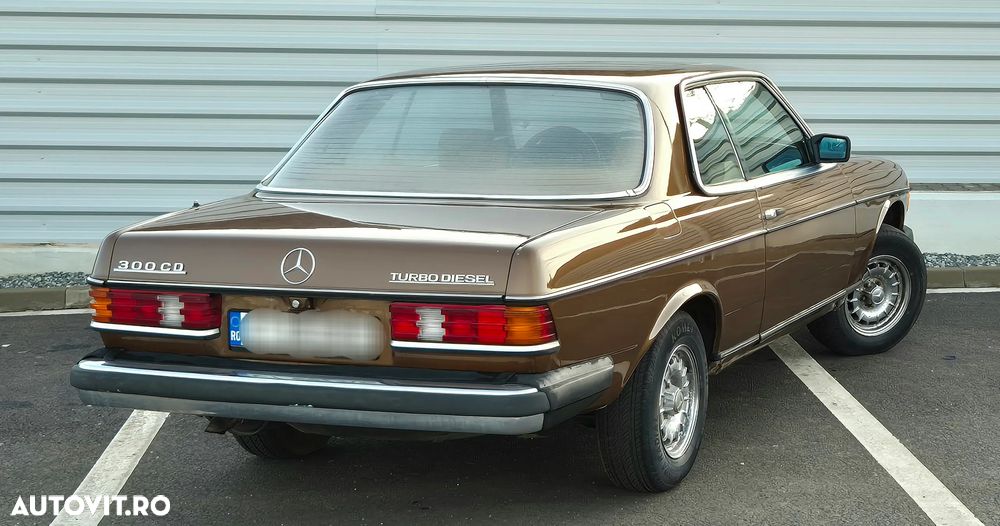 Mercedes-Benz W123 - 4