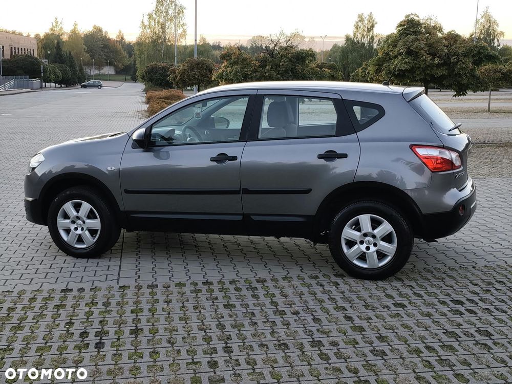 Nissan Qashqai 1.6 Visia - 11