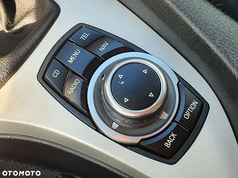 BMW X1 xDrive20d - 26