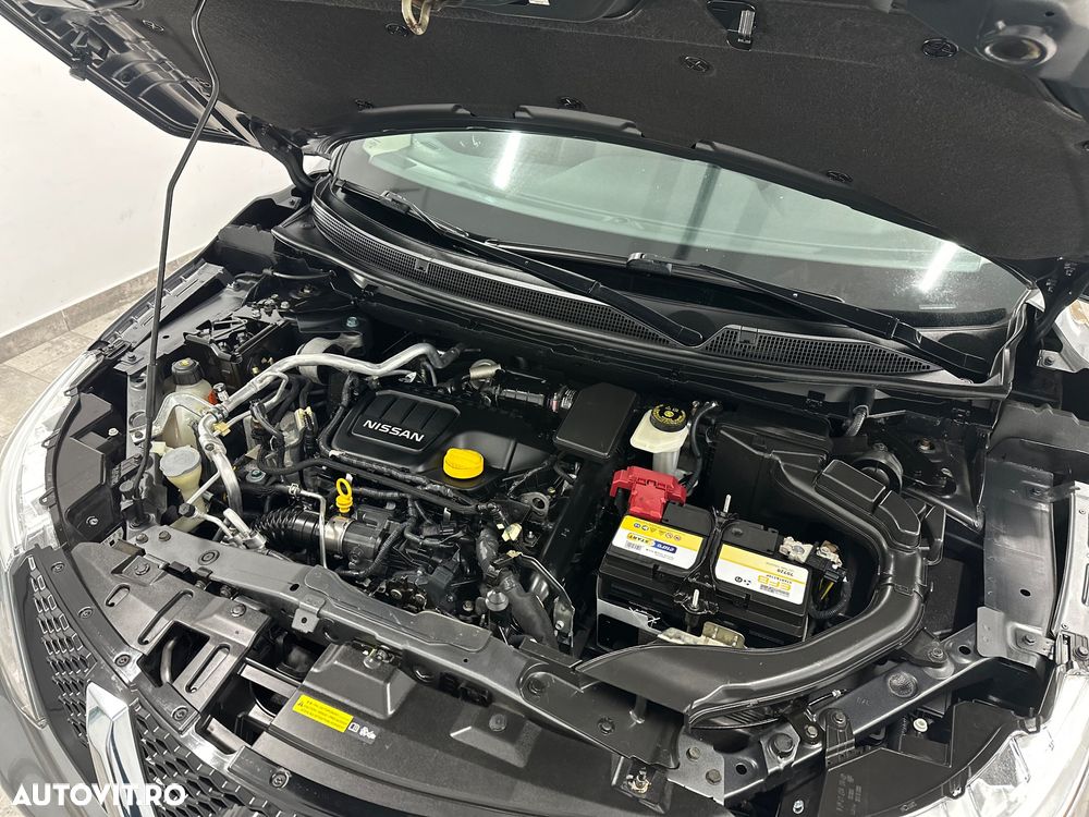 Nissan Qashqai 1.6 DCI 4 x 4 DPF tekna - 39