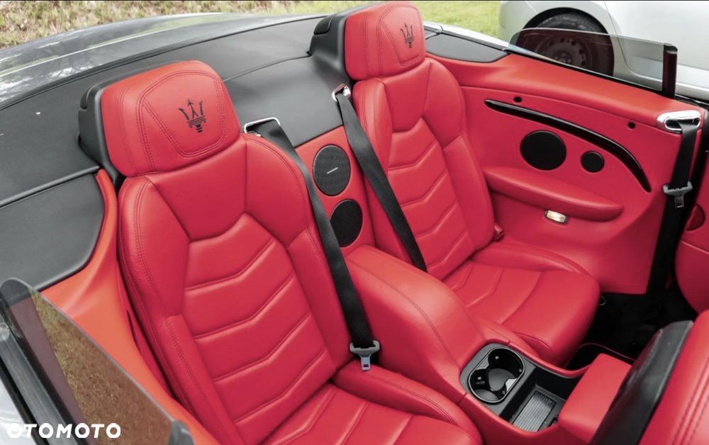 Maserati GranCabrio Sport - 29
