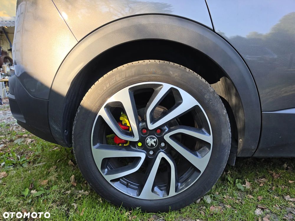 Peugeot 3008 - 16