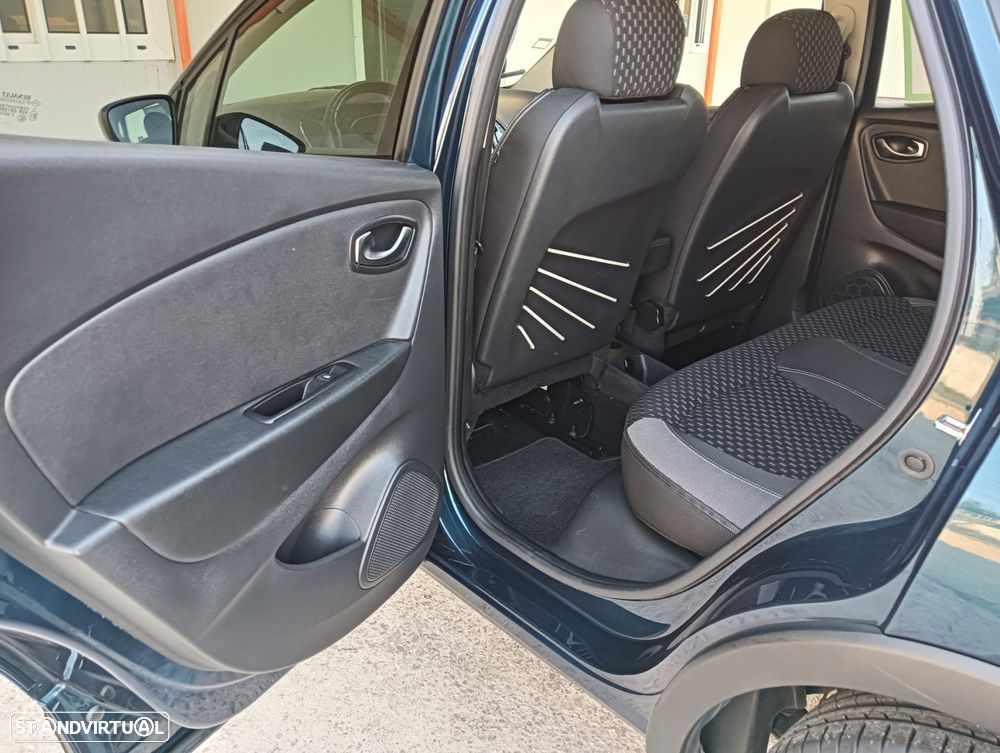 Renault Captur 1.5 dCi Exclusive - 25