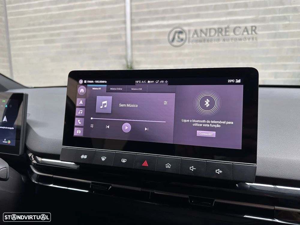 MG MG4 77 kWh Extended Range Luxury - 19
