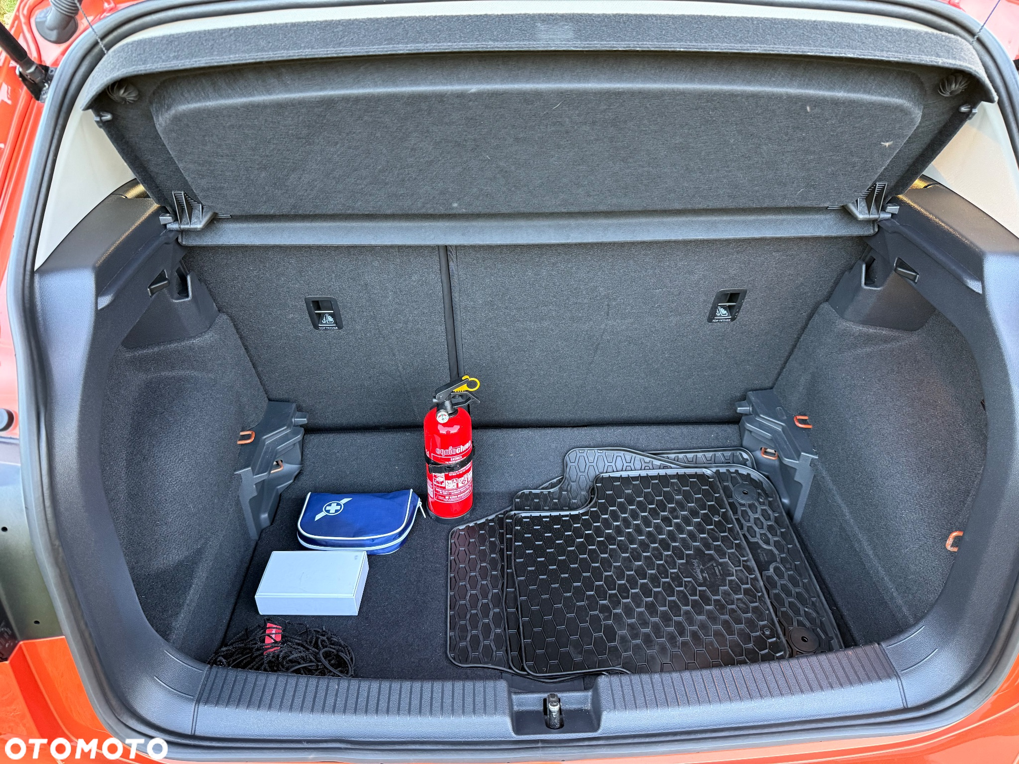 Volkswagen T-Cross 1.0 TSI Style DSG - 24