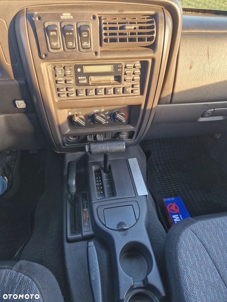 Jeep Cherokee ver-4-0 - 24