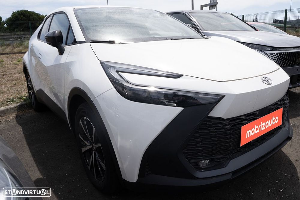 Toyota C-HR 2.0 Flow - 2