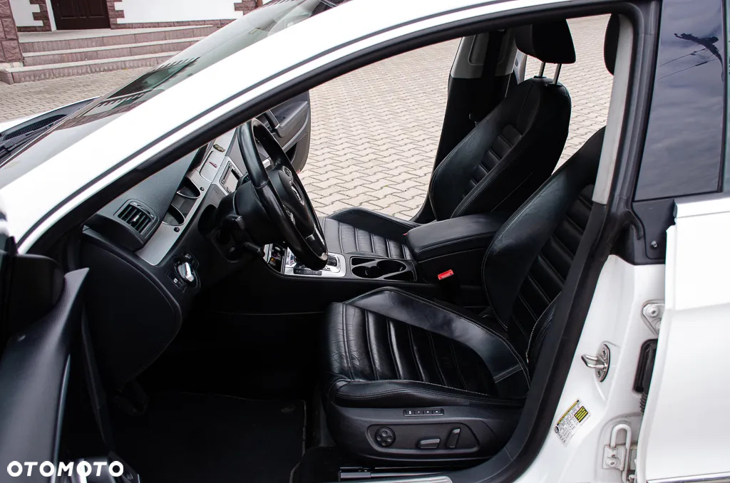 Volkswagen Passat CC 2.0 TSI DSG - 13