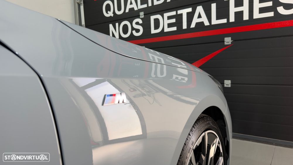 BMW i5 eDrive40 Pack Desportivo M - 14
