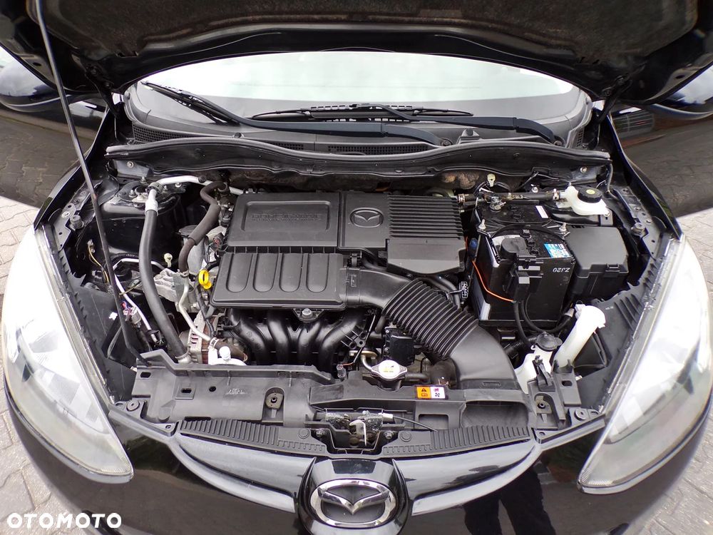 Mazda 2 1.3 Exclusive - 27