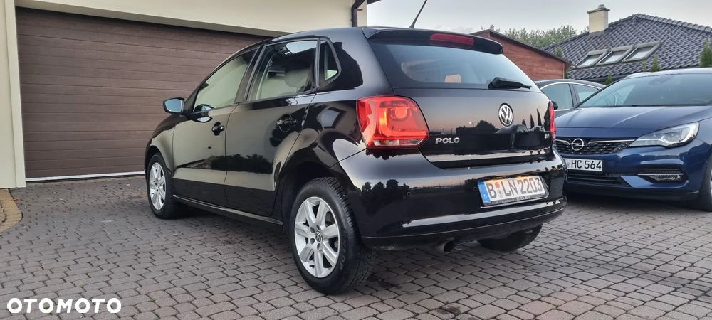 Volkswagen Polo 1.4 16V Comfortline - 16