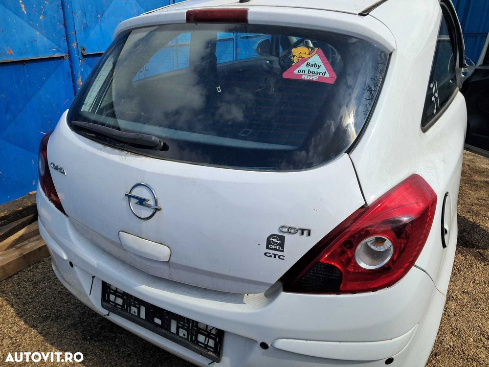 Opel Corsa D Coupe, haion complet cu luneta, stop stopuri. - 1