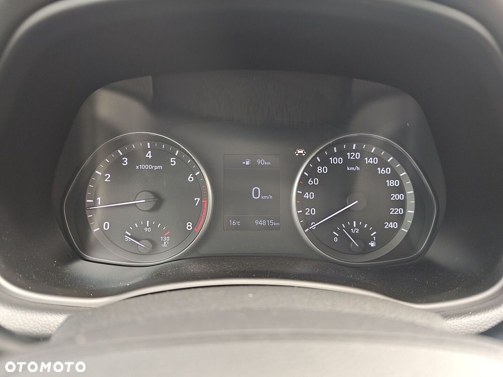 Hyundai i30 1.4 Classic + - 18