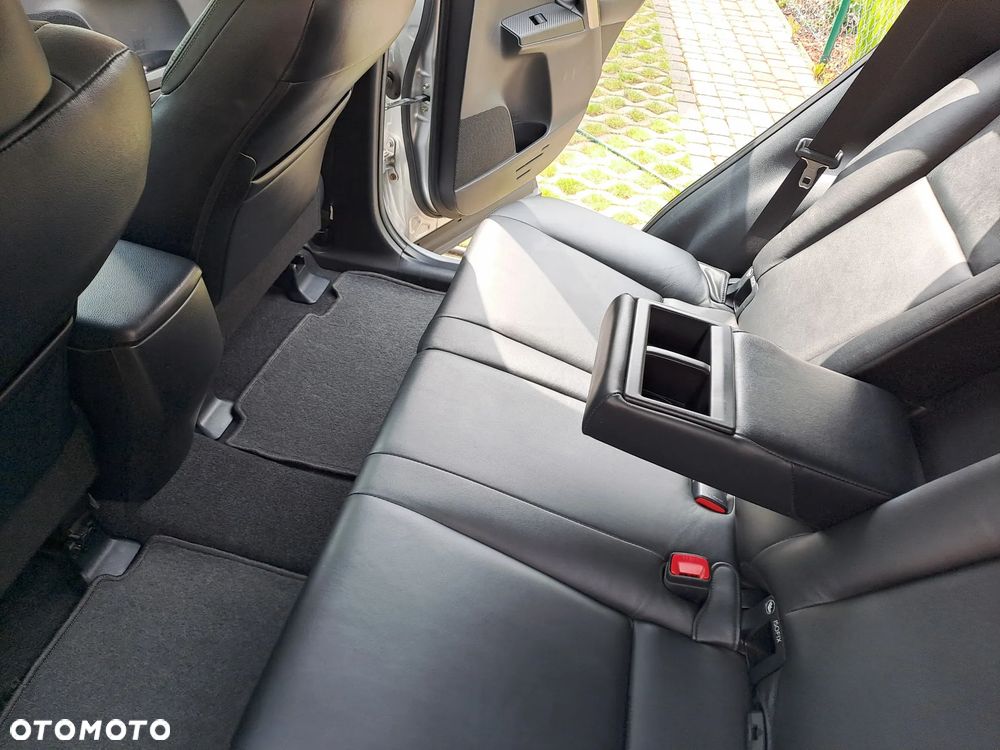 Toyota RAV4 2.2 D-4D 4x4 Executive - 7
