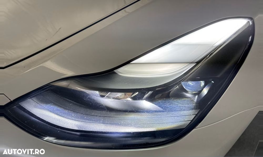 Tesla Model 3 Langstreckenbatterie Allradantrieb Dual Motor - 9
