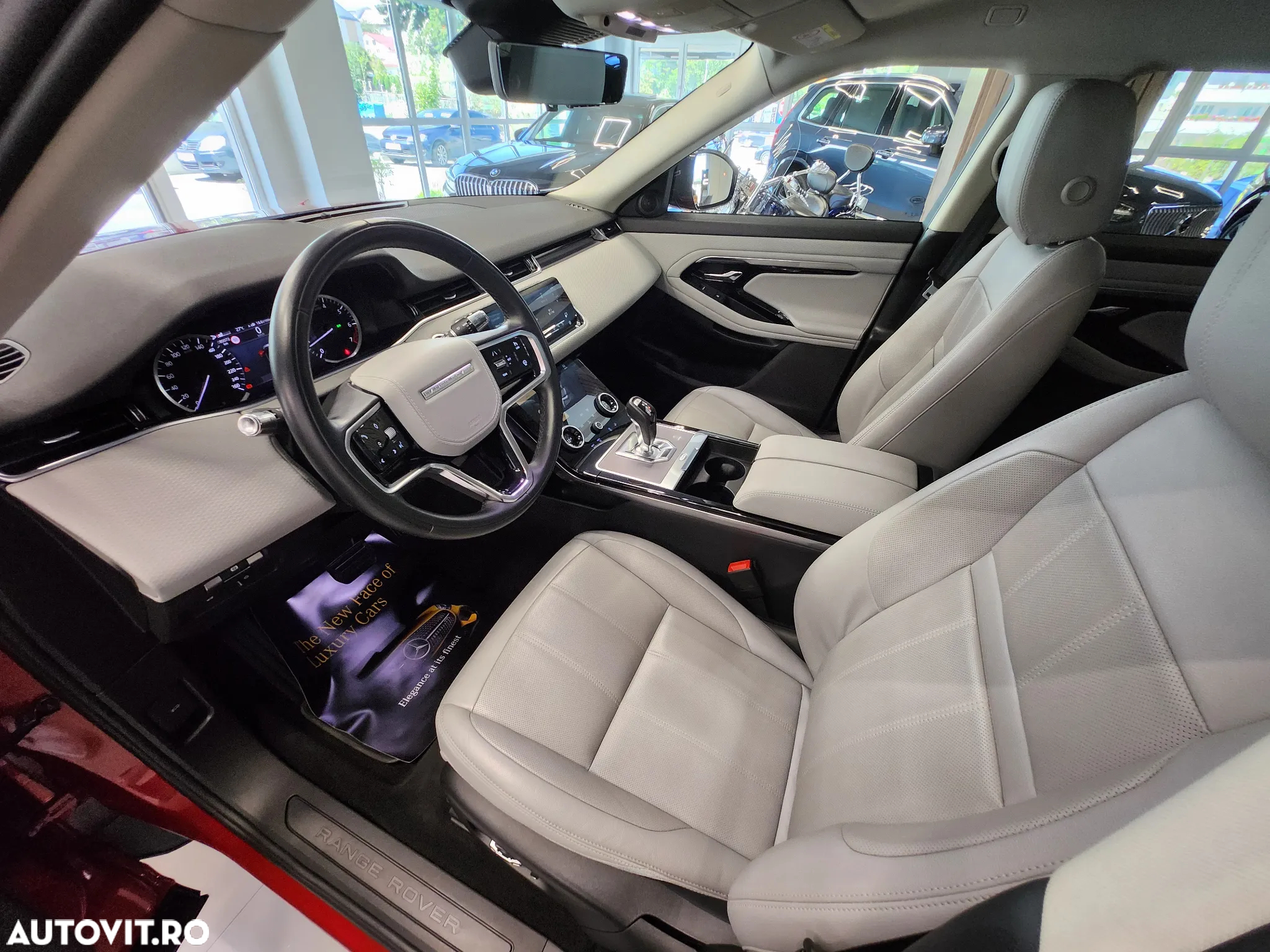 Land Rover Range Rover Evoque 2.0 P200 HSE - 2