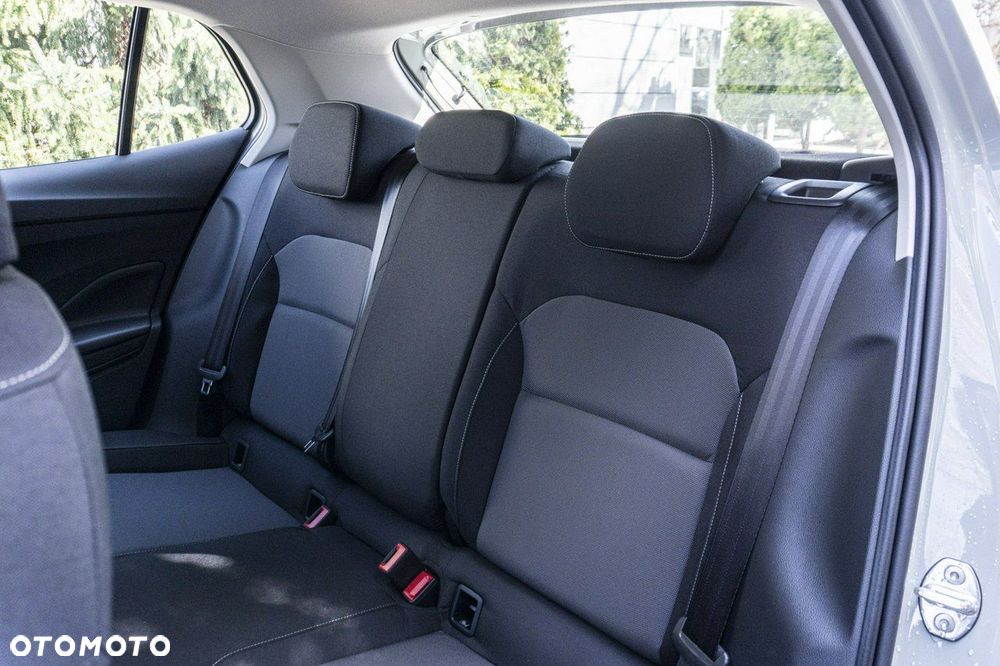 Skoda Fabia - 25