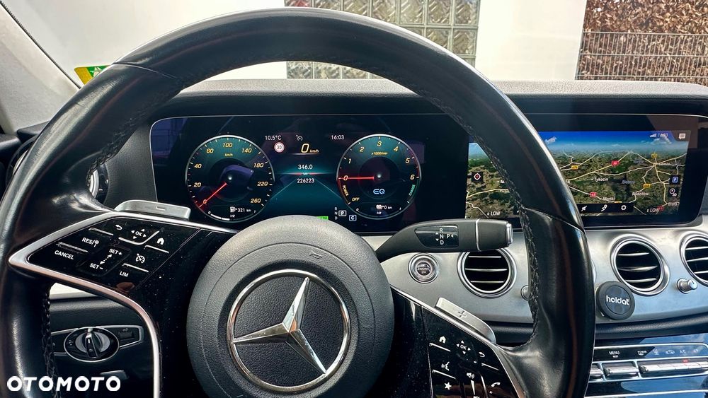 Mercedes-Benz Klasa E 300 de 9G-TRONIC Avantgarde - 13