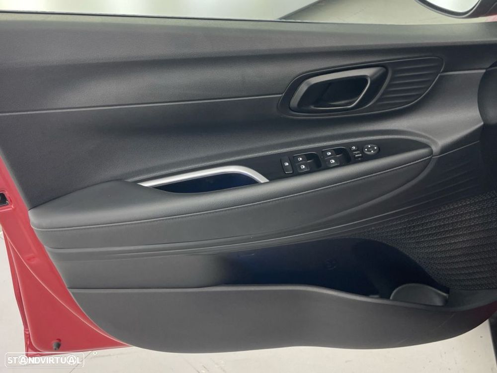 Hyundai Bayon 1.0 T-GDI Premium - 17