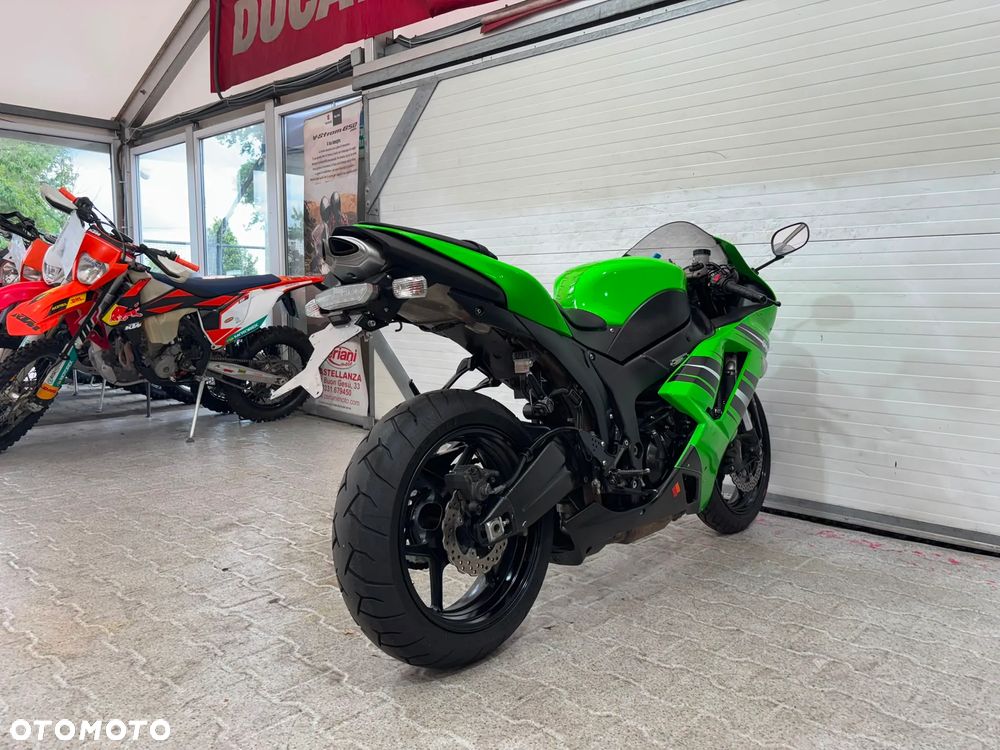 Kawasaki ZX - 18