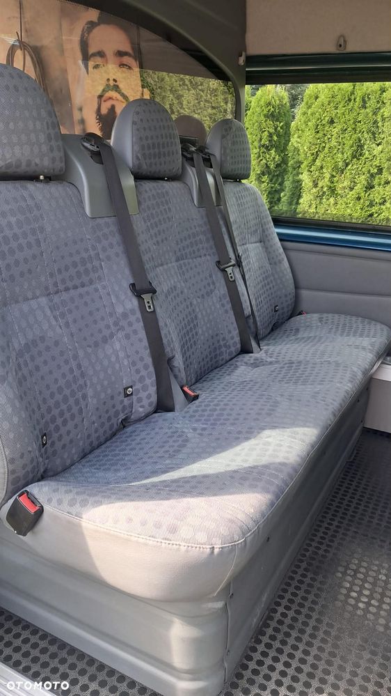 Ford Transit 350L - 9