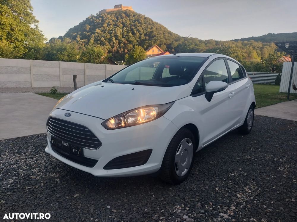 Ford Fiesta - 23