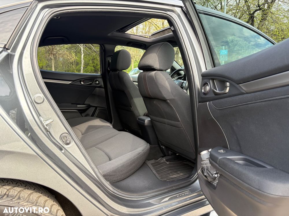 Honda Civic 1.5 VTEC Turbo CVT Sport Plus - 14