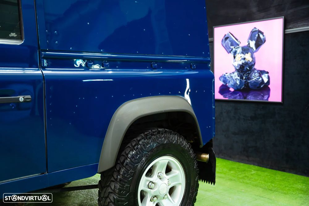 Land Rover Defender 90 2.5 TD5 Metal Top - 6