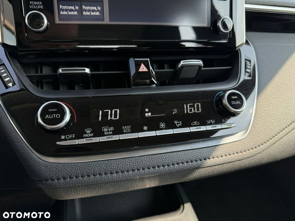 Toyota Corolla 1.5 Comfort - 24