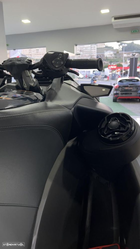 Sea-Doo RXP-X RS - 14