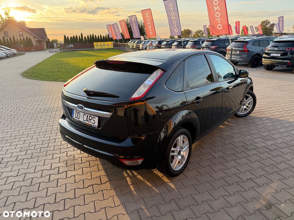 Ford Focus 1.8 Sport - 3