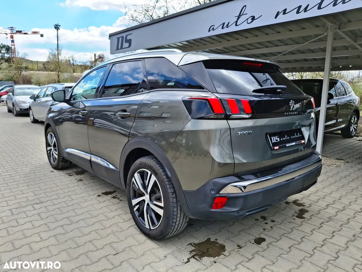Peugeot 3008 1.2 PureTech S&S EAT8 Allure - 5
