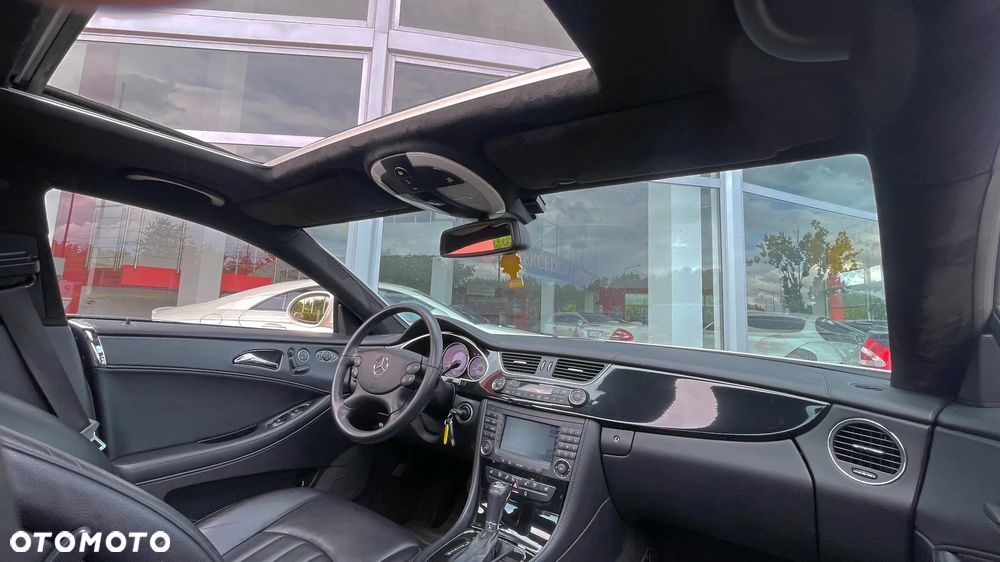 Mercedes-Benz CLS 500 - 2