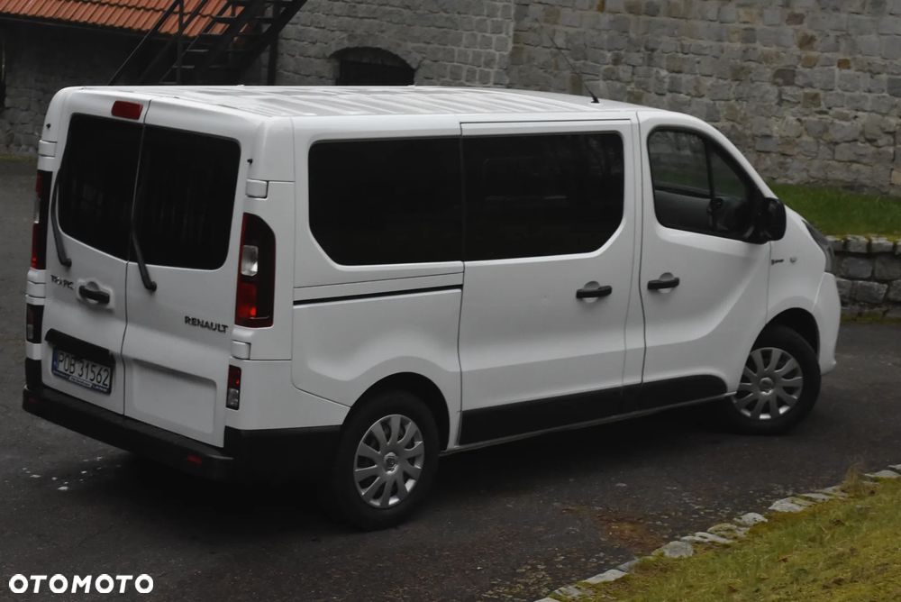 Renault Trafic - 26