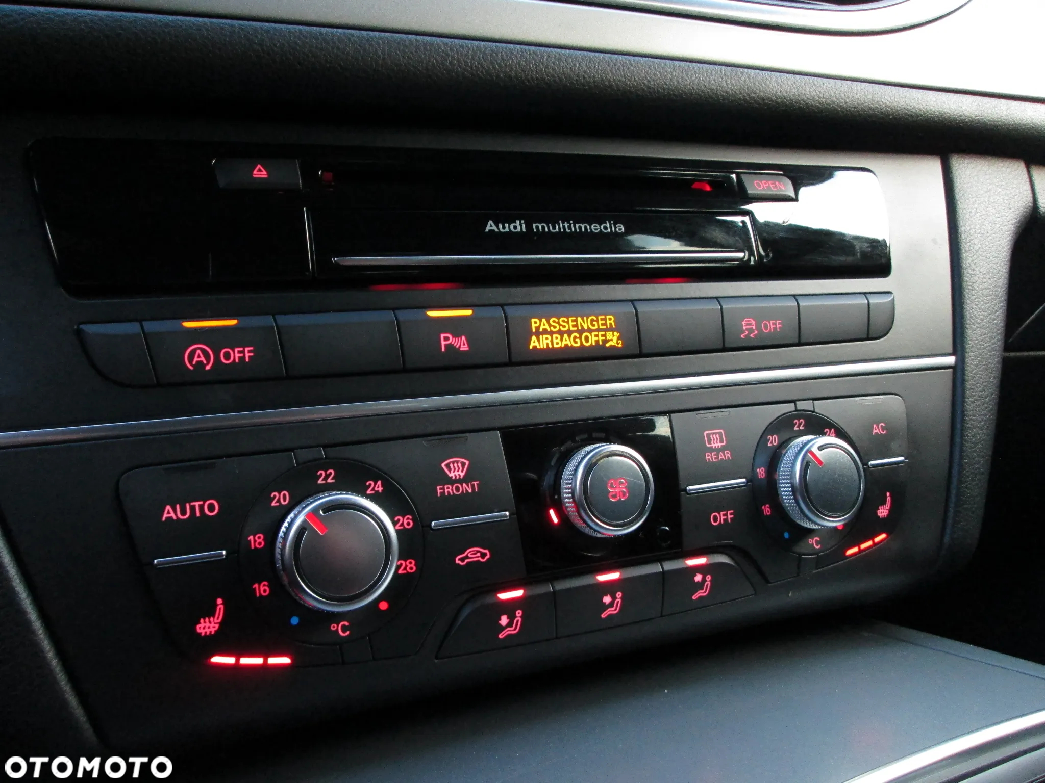 Audi A6 Avant - 27