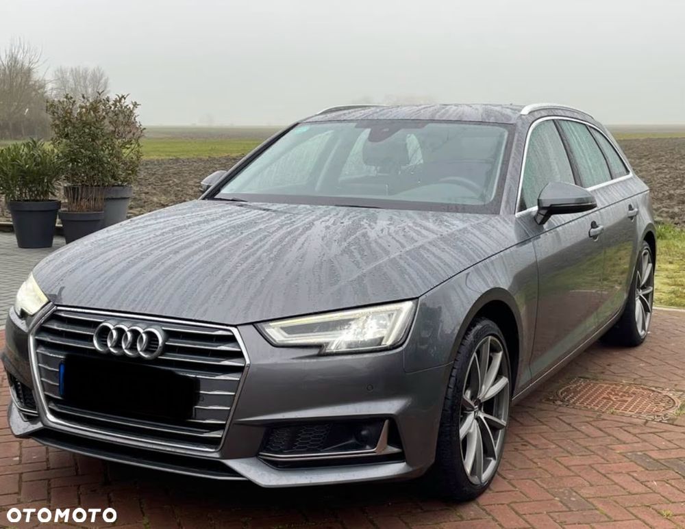 Audi A4 - 1
