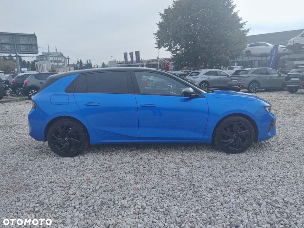 Opel Astra - 4