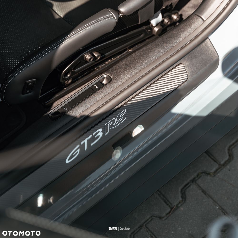 Porsche 911 GT3 RS - 22