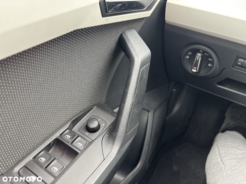 Seat Arona 1.6 TDI XCELLENCE - 9