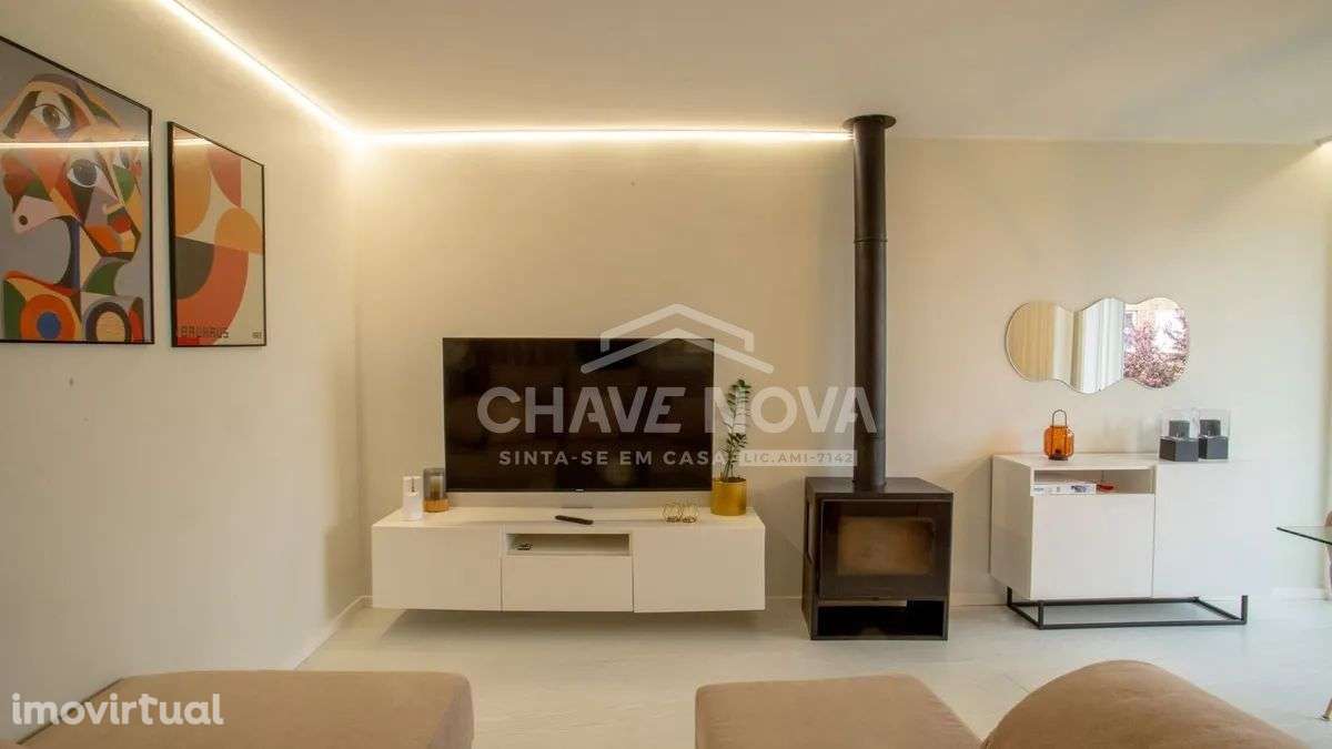 T2 Renovado c/garagem Box em Leça do Balio - Grande imagem: 3/31