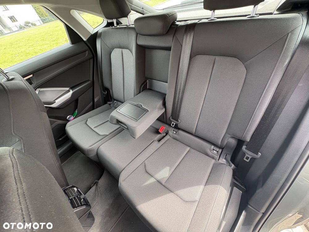 Audi Q3 Sportback - 9