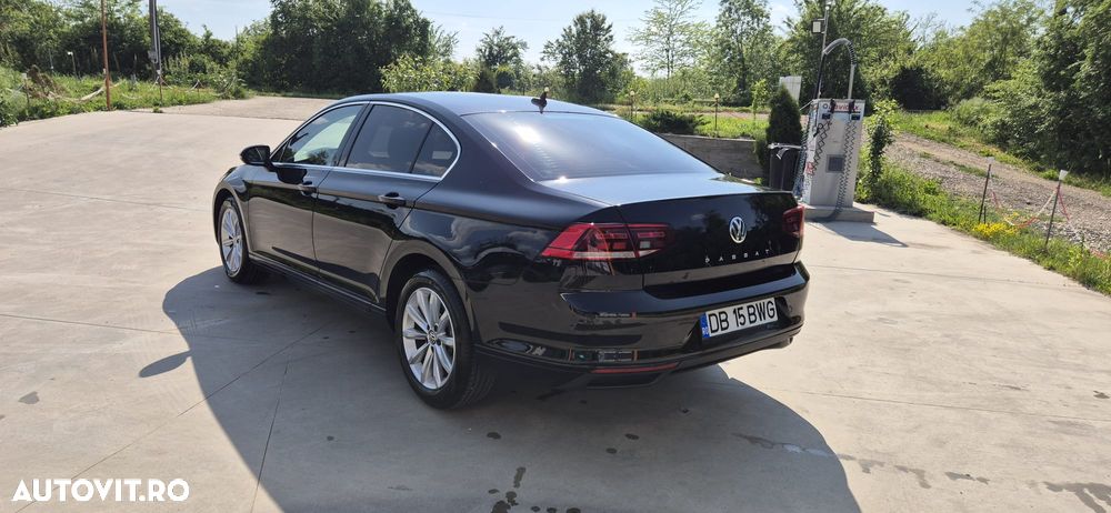 Volkswagen Passat 2.0 TDI DSG Comfortline - 7