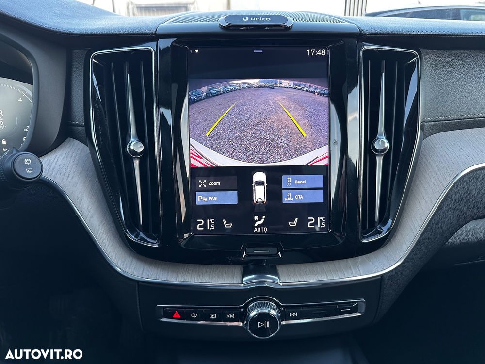 Volvo XC 60 B5 D AWD Geartronic Inscription - 28