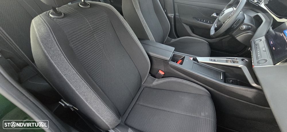 Peugeot 308 Plug-In Hybrid 180 e-EAT8 GT - 15