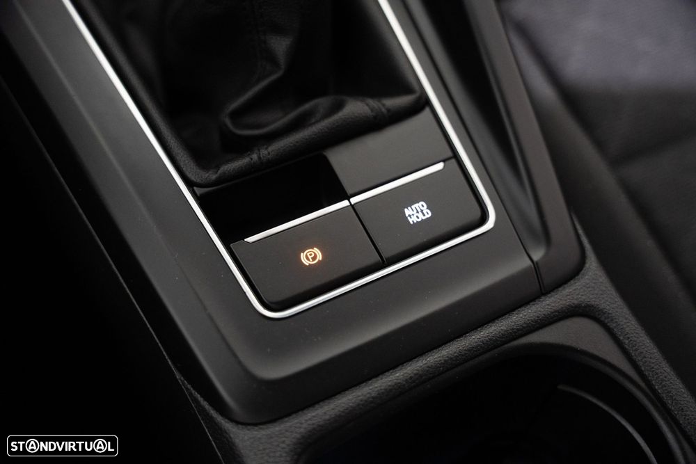 VW Golf Variant 1.0 TSI Sportline - 14